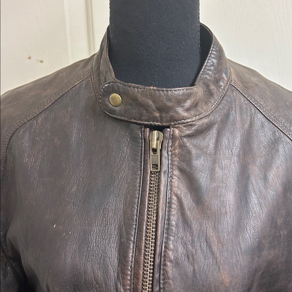 Roundtree & Yorke Dark Brown Leather Jacket with Pockets, Size Medium - Picture 2 of 13